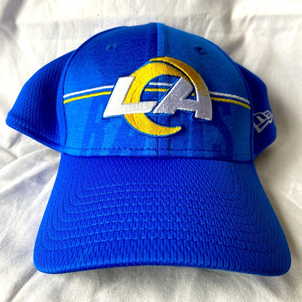 New Era Los Angeles Rams LA 9Fifty Basic Snapback Hat NFL